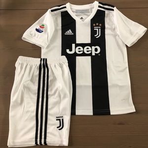 ronaldo juventus junior kit